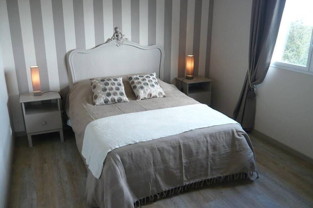 Villa Vue Sur Mer avec grand jardin,  au calme, wifi gratuit in Gouberville, Vicq-sur-Mer