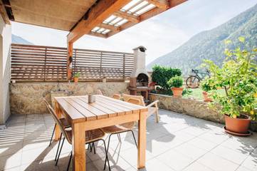 Gîte pour 2 personnes, avec vue et jardin à Tolmin