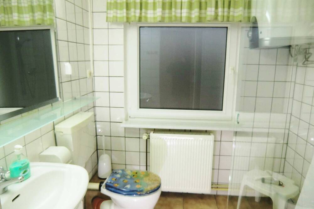 Ganze Wohnung, Ferienhaus - Ferienunterkünfte Wusterhusen in Wusterhusen, Vorpommern Greifswald