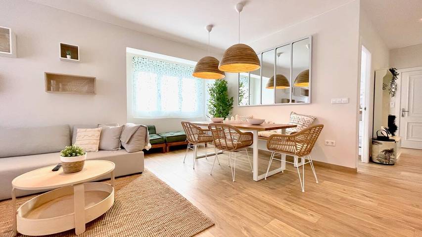 Apartamento entero, Apartamento de vacaciones para 6 personas con vistas al mar in Vicedo, A Mariña Lucense