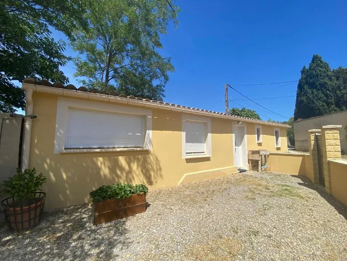 Chalet para 4 personas, con jardín - 1
