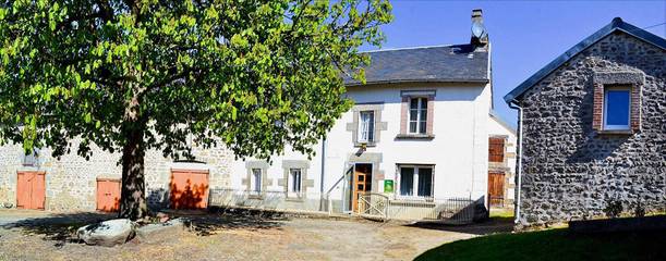 Gîte pour 12 personnes, avec jardin et piscine dans la Creuse