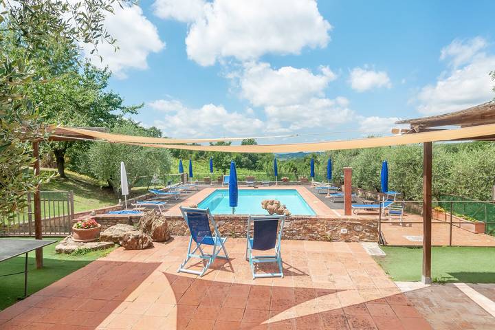 Gîte pour 7 personnes, avec jardin dans Tavarnelle - 2