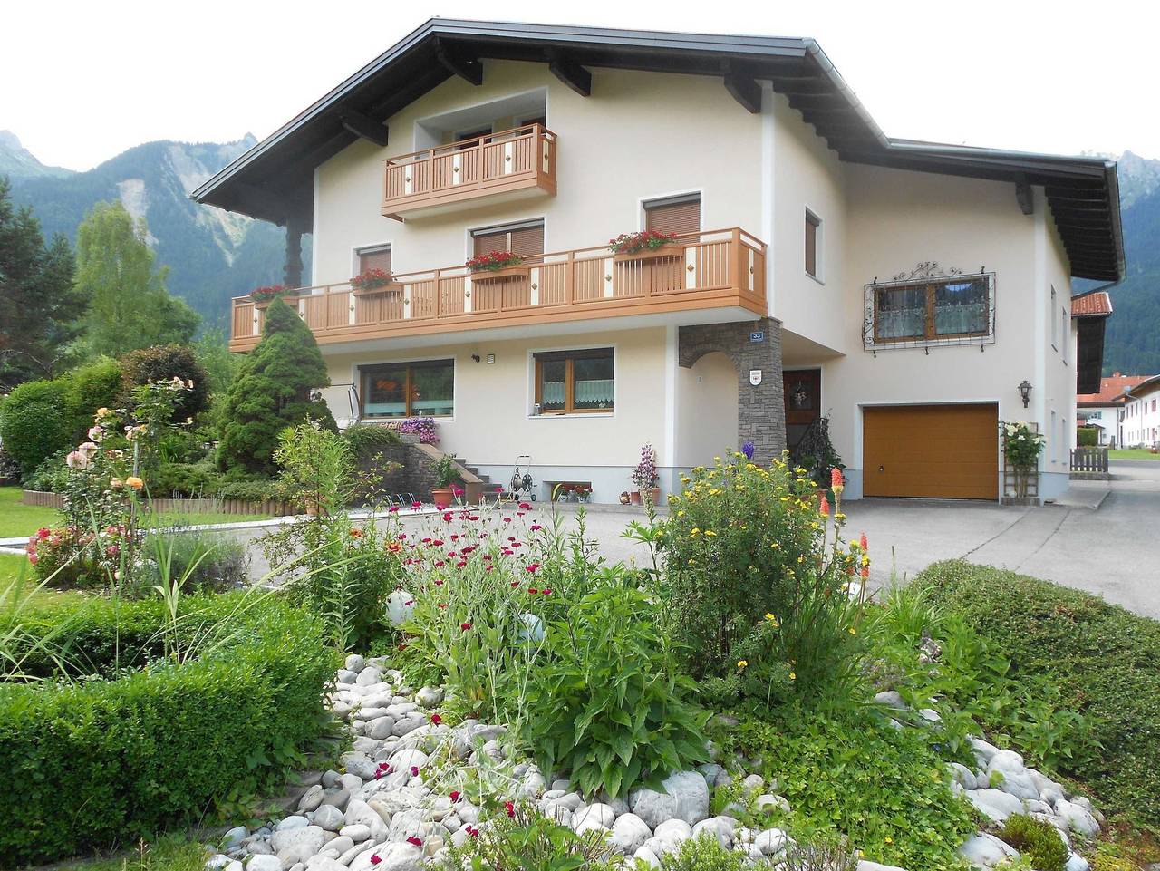 Ganze Ferienwohnung, Ferienwohnung Schreieck Maria und Josef - Ferienwohnung 1 in Höfen, Außerfern