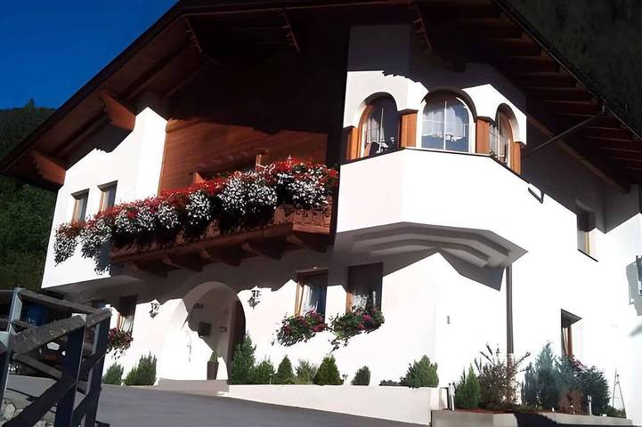 Ferienwohnung für 5 Personen, mit Garten in See