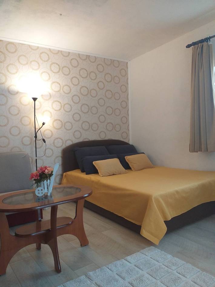 Ferienwohnung für 3 Personen, mit Balkon/Terrasse auf Vir