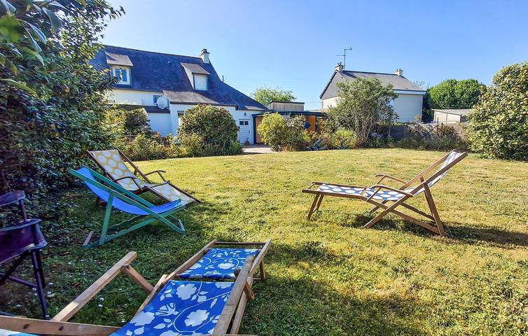 Charmant appartement de 2 chambres avec jardin, à proximité des plages et du centre-ville in Pleubian, Côte de Granit Rose