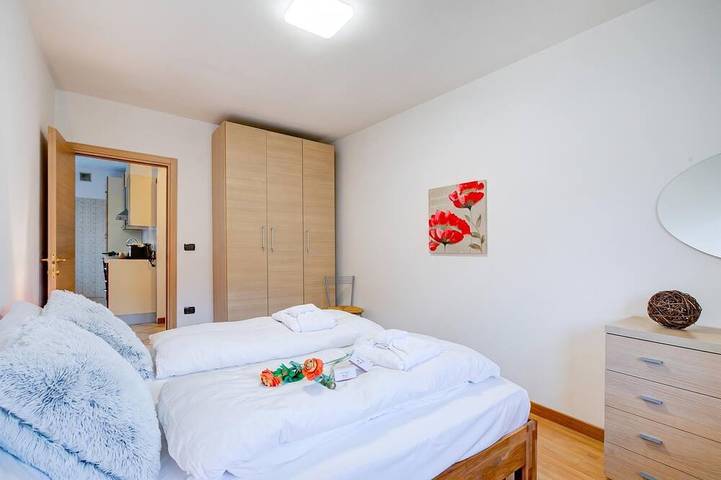 Entire apartment, Agritur Laura - L'angolo dei Fiori 4 with Shared Garden, Torbole sul Garda, Italy in Torbole, Nago-Torbole
