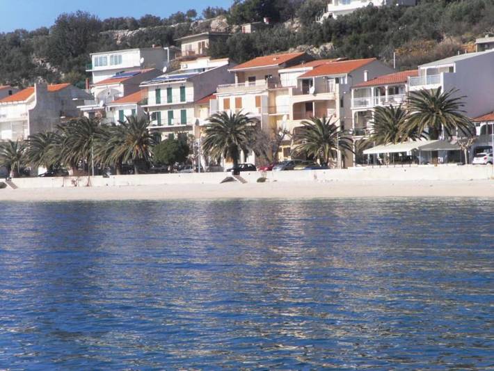 Apartamento de vacaciones para 6 personas, con vistas y jardín - 1