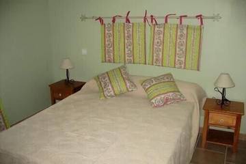 Gîte pour 6 Personnes dans Pernes-les-Fontaines, Provence, Photo 1