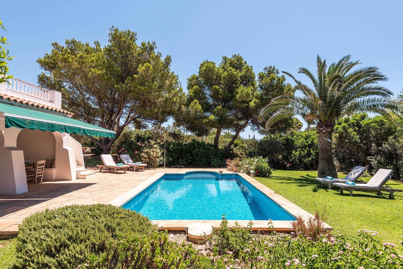 Villa 'Hércules 115 Binidali' con vistas al mar, Wi-Fi y aire acondicionado in Binidali, Maó