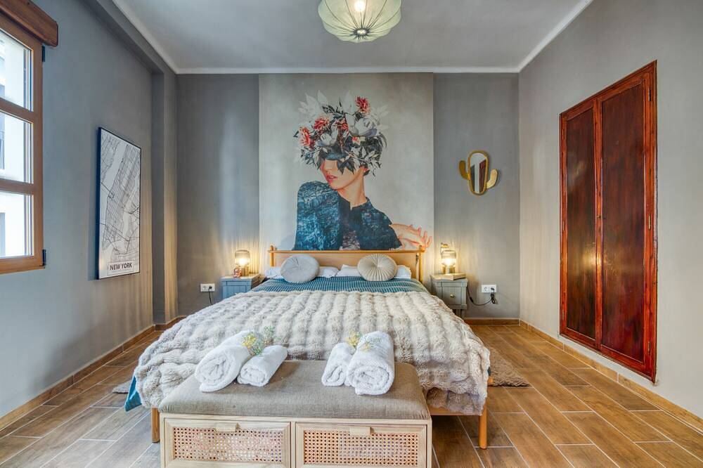 Holiday Home 'La Bonita De Pego' with Mountain Views, Wi-Fi & Air Conditioning in Pego, Costa Blanca