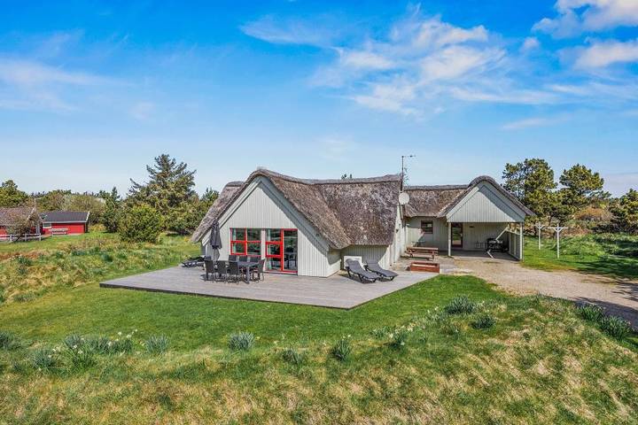 Villa für 8 Personen, mit Sauna und Balkon/Terrasse sowie Whirlpool