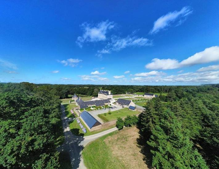 Location de vacances pour 6 personnes, avec jardin et vue, animaux acceptés à Pléguien
