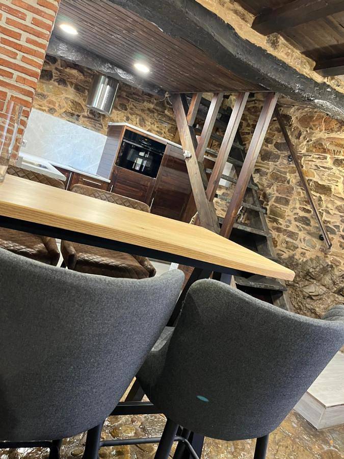 Casa rural para 4 personas, con vistas y terraza, Se admiten mascotas en Molinaseca - 3