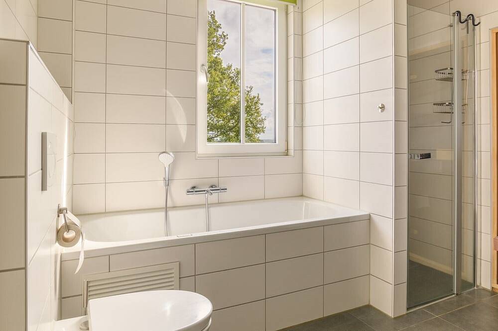 Detached luxe house - 4 bedrooms / 2 bathrooms in Maastricht, Hoge Kempen