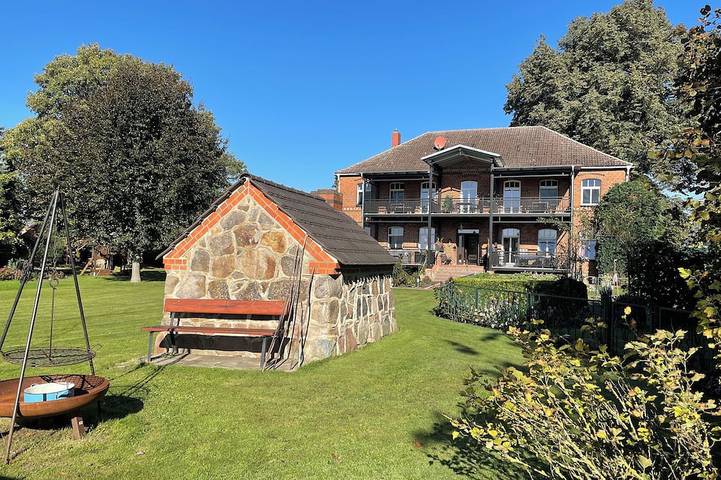 Ferienwohnung mit schöner Aussicht in die Natur in Plauerhagen, Barkhagen