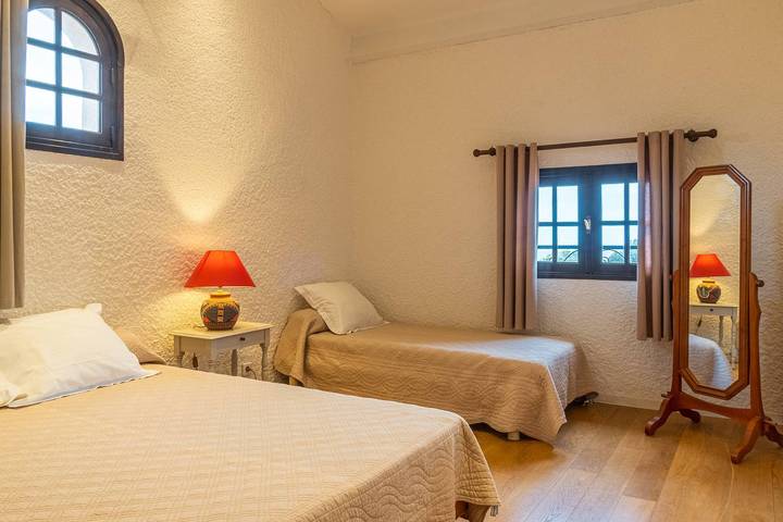 Gîte pour 4 personnes, avec piscine à Propriano - 3