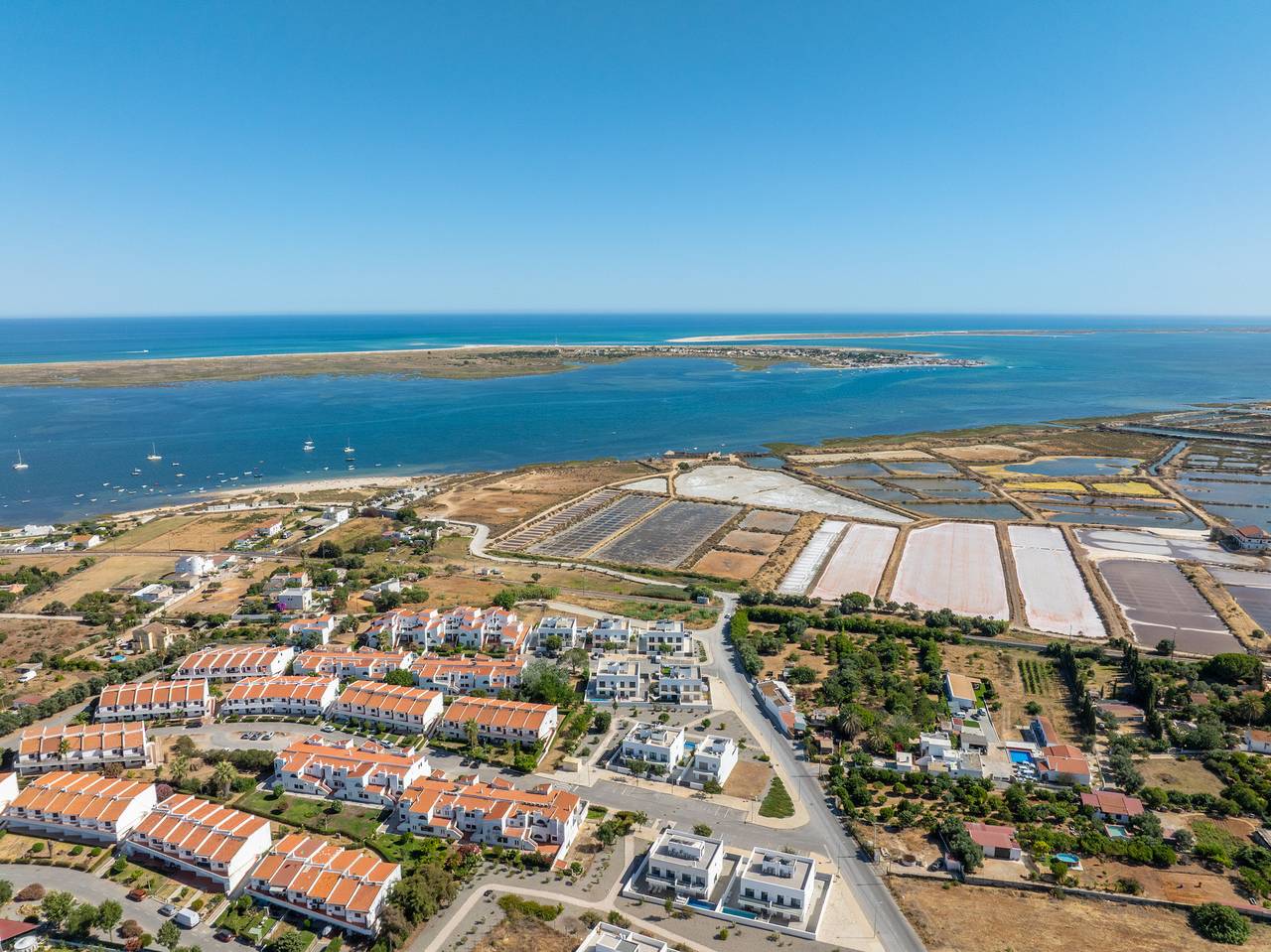 Ria House by The Beach in Moncarapacho e Fuseta, Ria Formosa