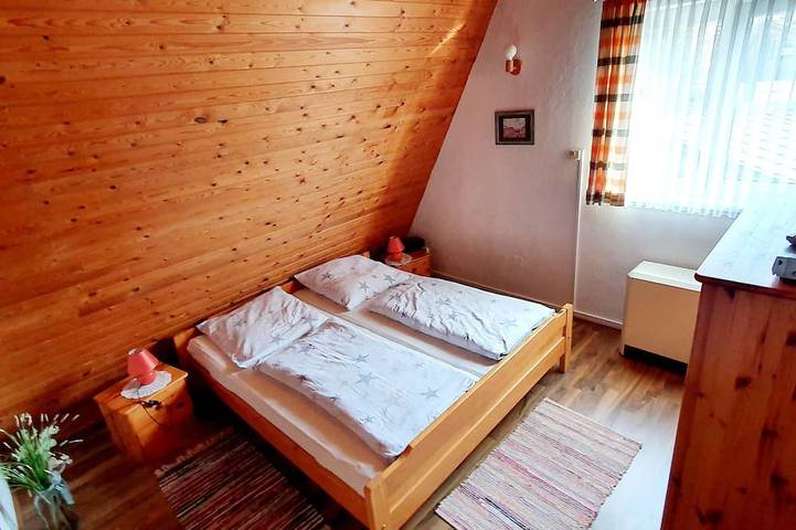 Chalet für 6 Personen, mit Garten und Terrasse in Bad Mitterndorf - 2