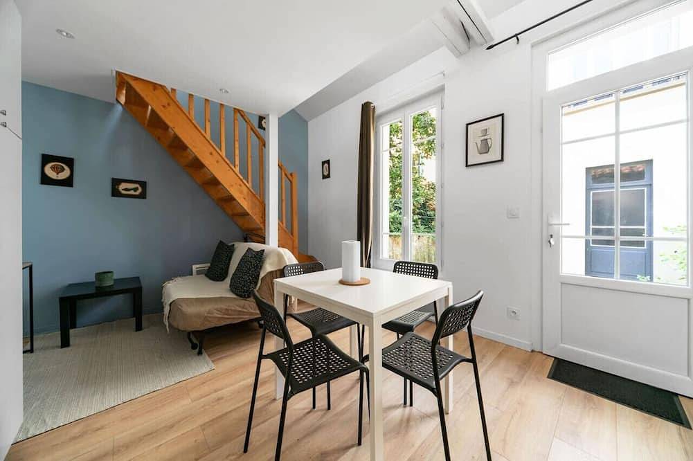 Petite maison au calme et proche des parcs in Vichy, Vichy region