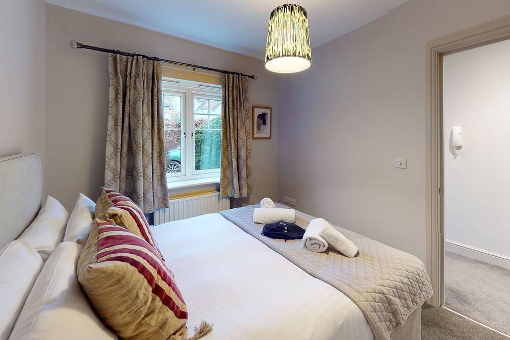 Entire apartment, The Woodstock Suite Vanbrugh 7 | Oxford Holiday Lets | 1 Bed & Sleeps 2 in Oxford, Oxfordshire