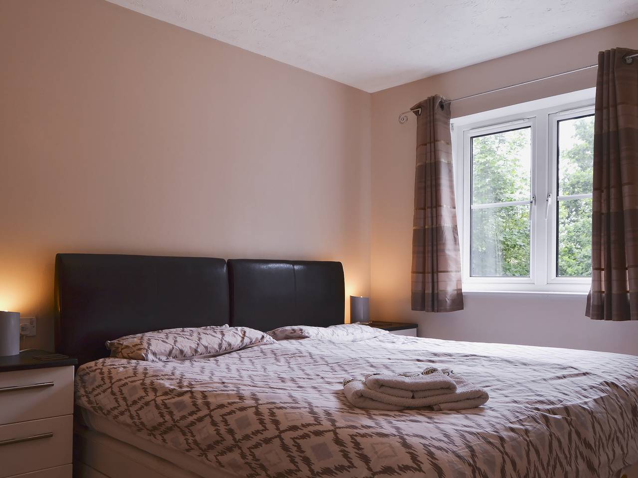 Marina View in East Cowes, Isle of Wight