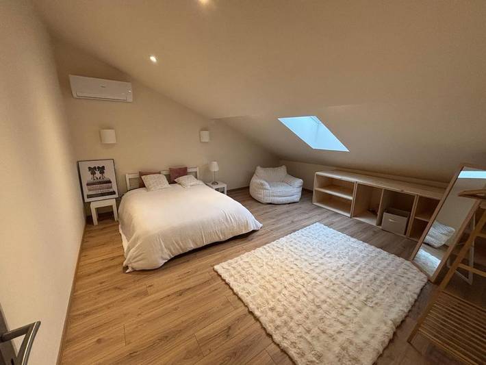 Location de vacances pour 10 personnes, avec terrasse à Compreignac - 2