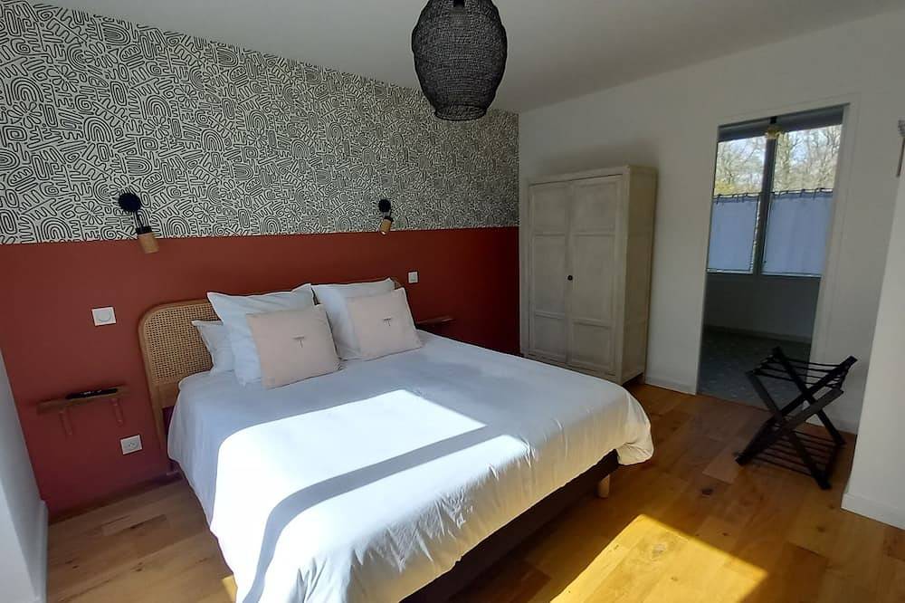 La Demoiselle - Holiday home on the banks of the Loire in Les Ponts-de-Cé, Angers region