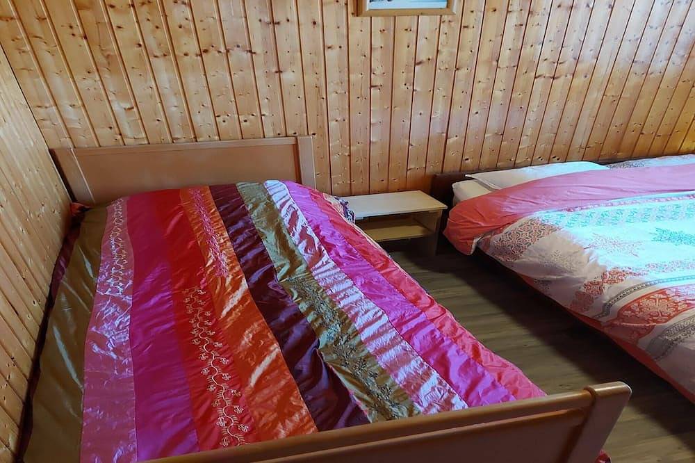 Chalet in Vogezen bij Rouge Gazon Skiresort in Saint-Maurice-sur-Moselle, Épinal en omgeving