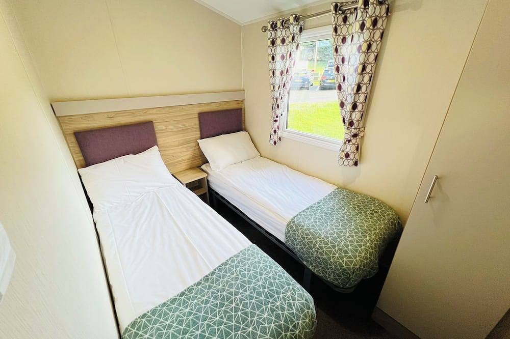 3 Bedroom Caravan Lower Hyde Shanklin in Shanklin, Isle of Wight