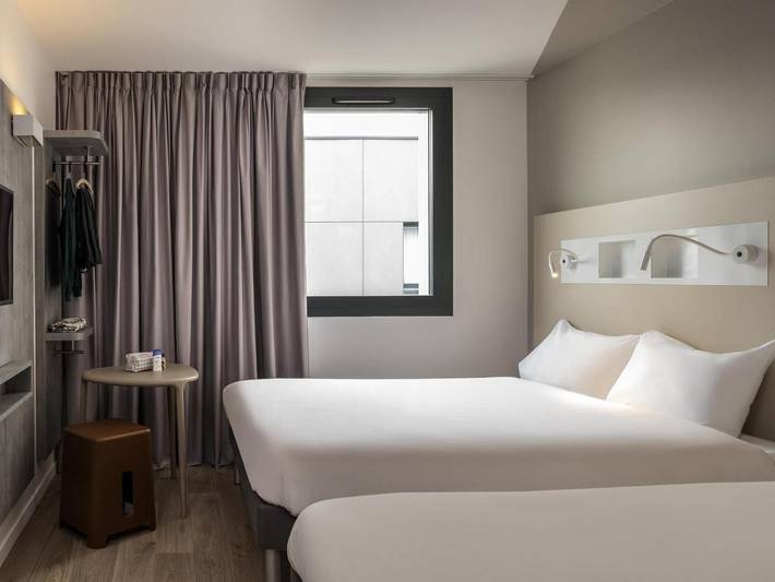 Hôtel pour 2 personnes, avec jardin à Gonesse - 4