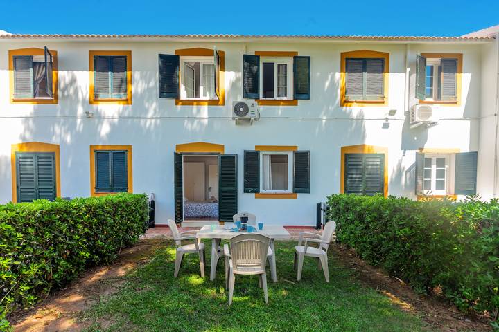 Gîte pour 4 personnes, avec jardin et bassin pour enfant à Cala en Bosc - 2