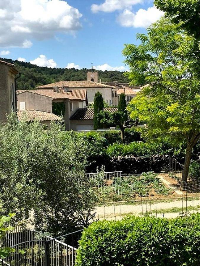 Location de vacances pour 4 personnes, avec jardin et vue à La Bastide-des-Jourdans - 2