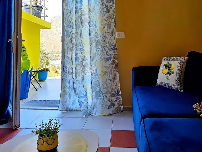 Gîte pour 4 personnes, avec terrasse et jardin dans Borsh - 4