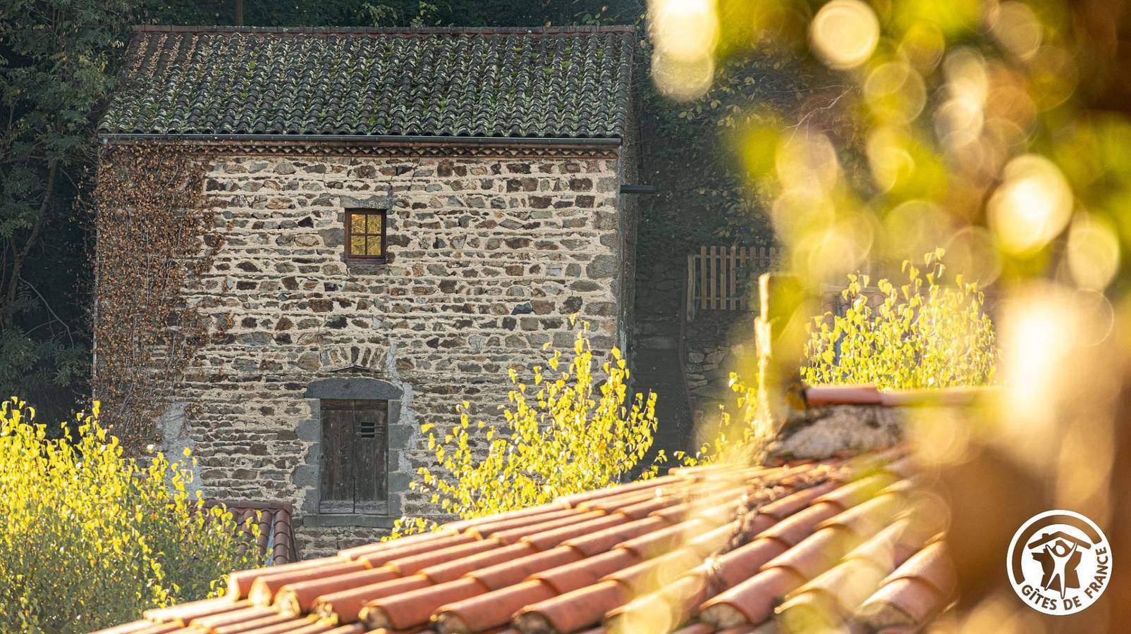 Gîte du Chastel in Saint-Floret, Région de Besse-et-Saint-Anastaise