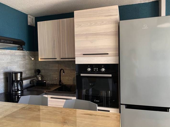 Ganze Wohnung, Wohnung in Strandnähe mit Balkon und Privatparkplatz in Le Rocher, Longeville-sur-Mer