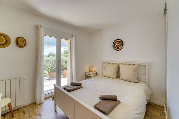 Location de vacances pour 13 personnes à Lioux - 4