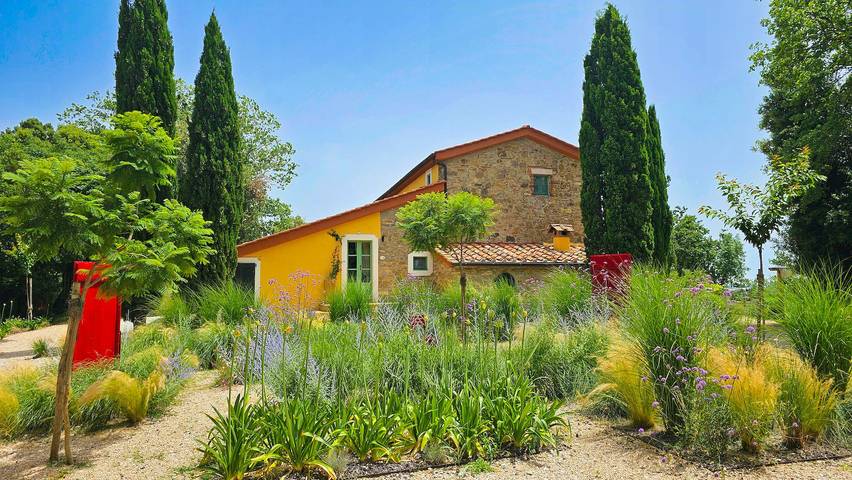 Agriturismo per 6 persone, con Giardino a Monteverdi Marittimo