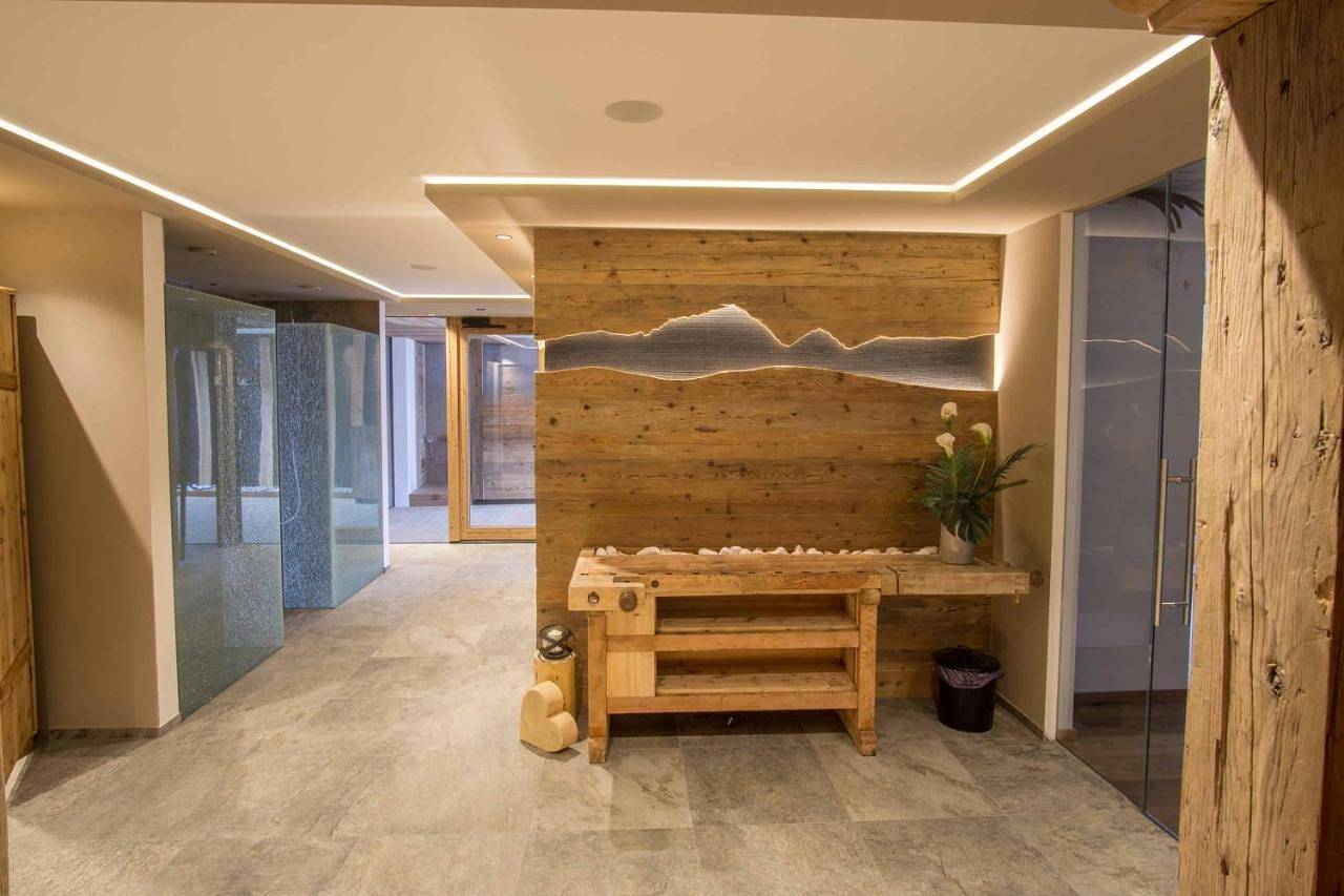 Ganze Wohnung, Three-Bedroom Apartment with Balcony in Antholz, Rasen-Antholz