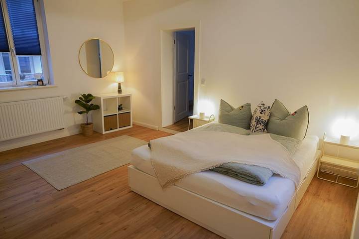 Ganze Wohnung, Apartment-Komfort-Cozy Badezimmer-Stadtblick-Mo in Coburg, Oberes Maintal - Coburger Land