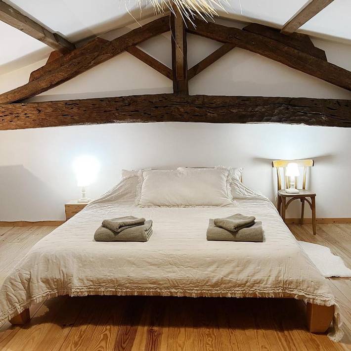 Gîte pour 6 personnes, avec piscine et jardin ainsi que sauna et vue à Lugon-et-l'Île-du-Carnay