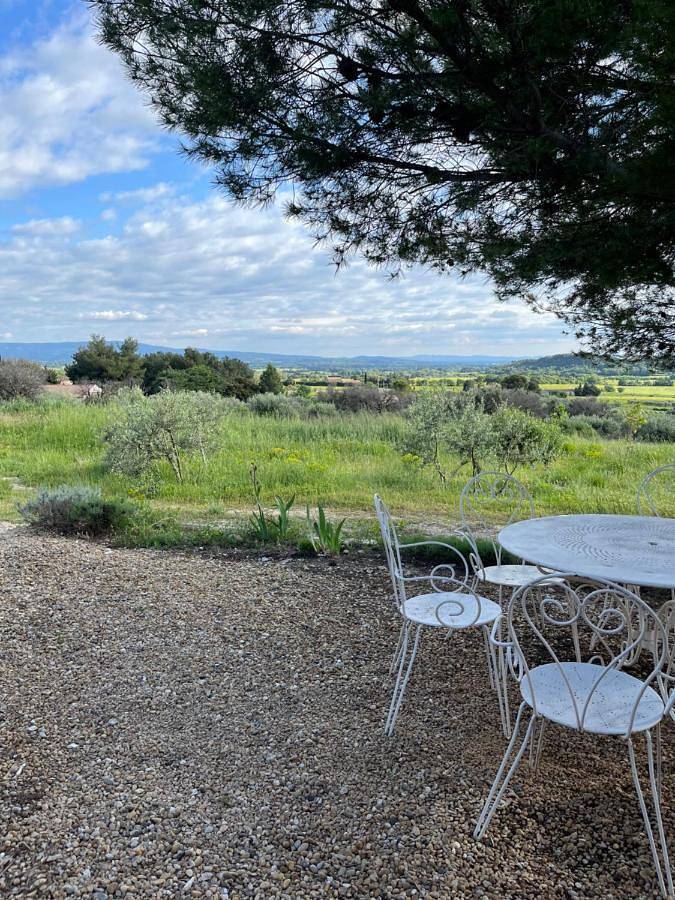 Gîte pour 2 personnes, avec piscine et terrasse ainsi que vue et jardin à Saint-Hippolyte-le-Graveyron - 4