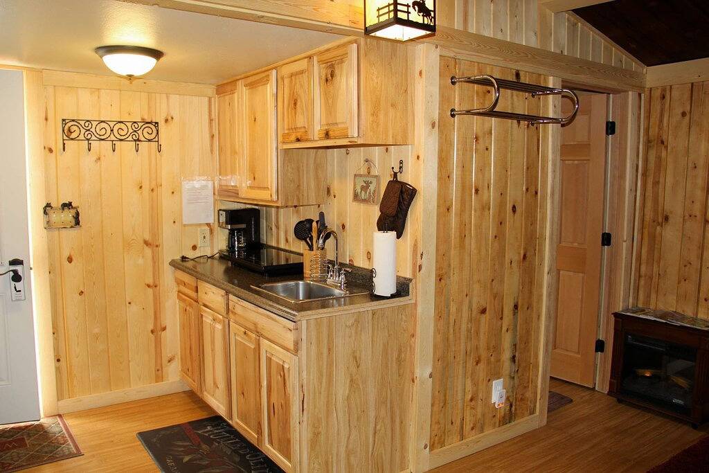 Yellowstone's Treasure Cabins - 2 Autominuten vom Eingang des Yellowstone Park North entfernt in Gardiner, Absaroka Range