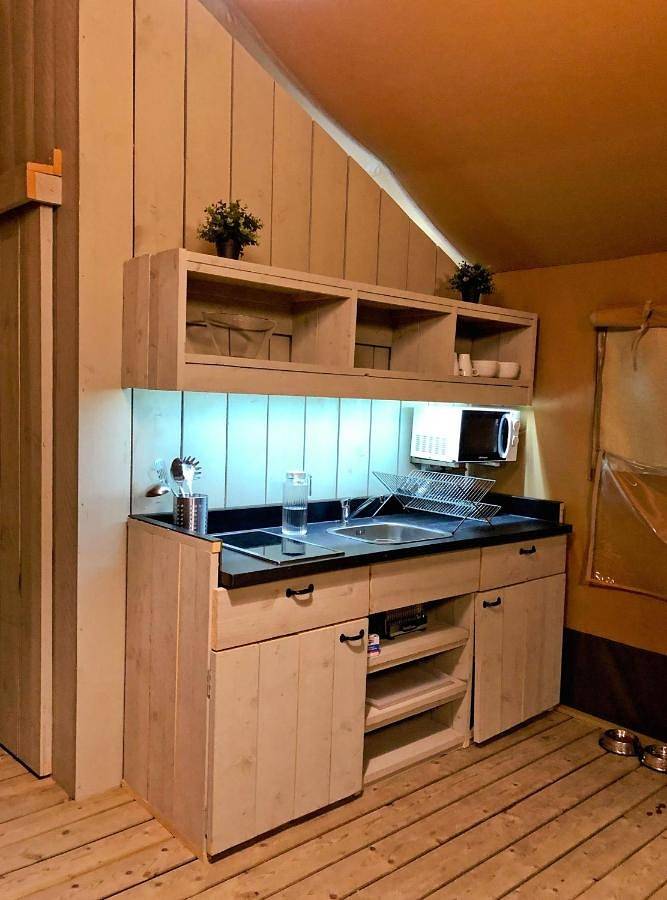 Camping pour 4 personnes, avec piscine ainsi que terrasse et vue, animaux acceptés dans Aragon (Espagne) - 2