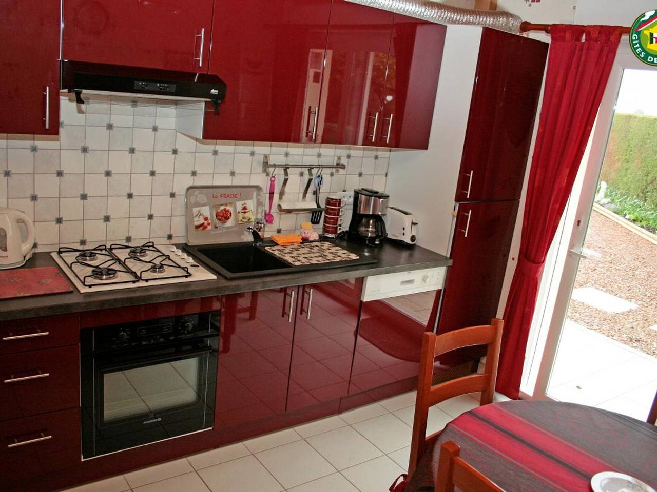 Charmant gîte familial à Fiennes, 2 chambres, jardin privé, terrasse, proche Wissant, animaux acceptés in Fiennes (homonymie), Région de Calais
