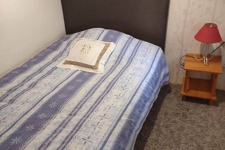 Location de vacances pour 5 personnes, avec jardin à Aigne - 4