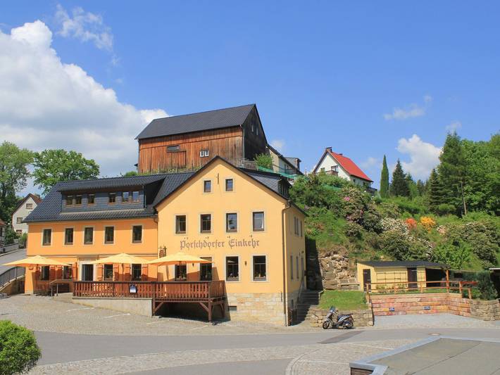 Ferienwohnung für 2 Personen, mit Balkon und Terrasse in Porschdorf
