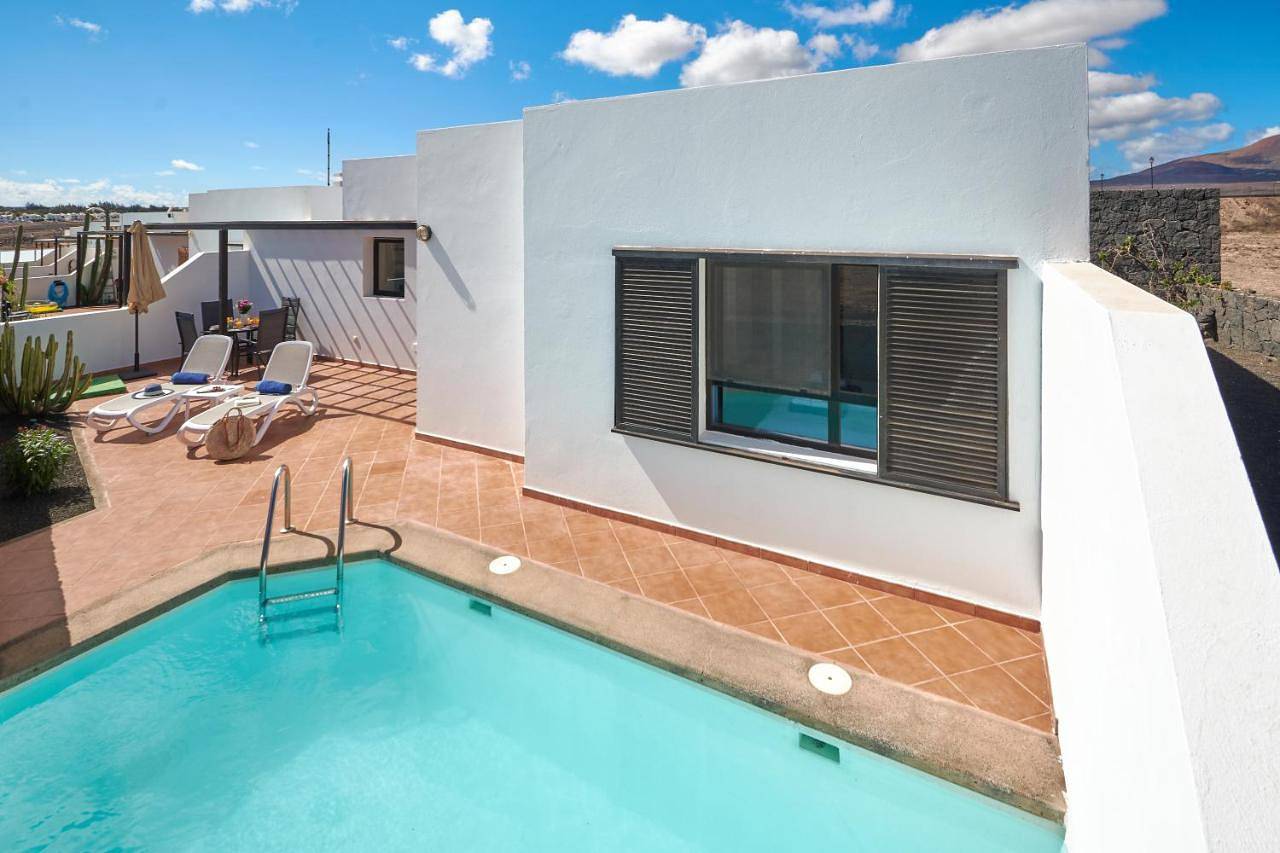 Three-Bedroom House in Playa Blanca, Yaiza