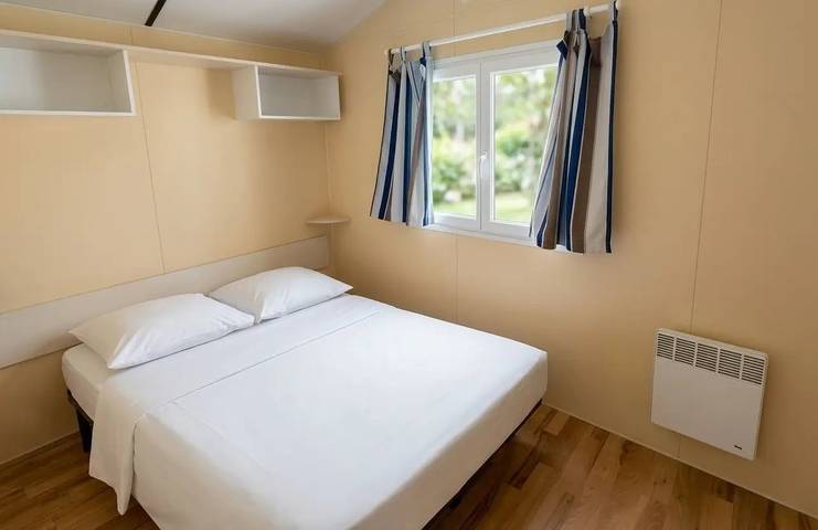Camping pour 4 personnes, avec bassin pour enfant en Bourgogne-Franche-Comté - 3